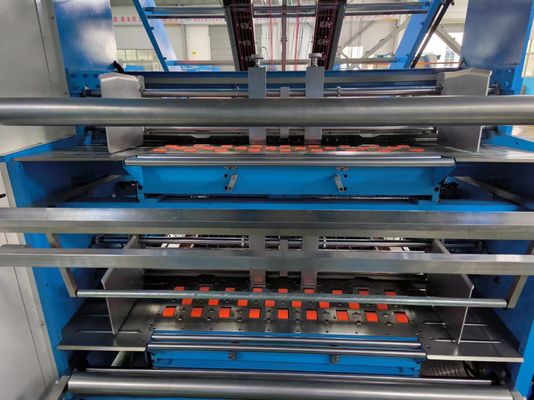 Servo dikendalikan kertas bergelombang lembar ke lembar mesin laminasi untuk presisi tinggi laminasi