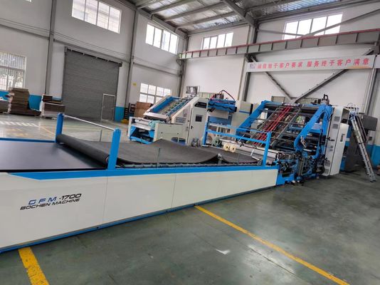 Mesin laminasi lembaran ke lembaran dengan kecepatan tinggi untuk kertas bergelombang dengan koreksi otomatis dan kontrol servo pada 160m / min
