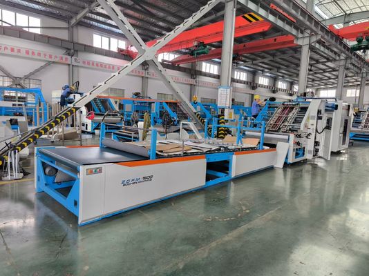 160m/Min Mesin Laminator Flute Otomatis Berkecepatan Tinggi Untuk Laminasi Kardus Bergelombang Berkinerja Tinggi