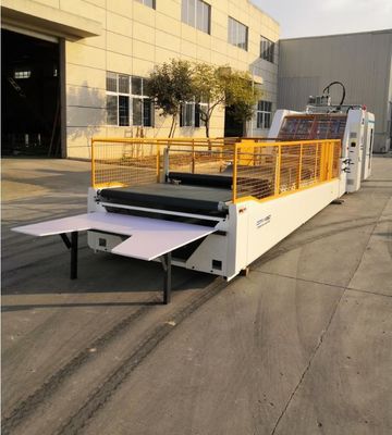 Karton Untuk Lembar Kertas Bergelombang Untuk Lembar Label Mesin Laminating Seruling Otomatis